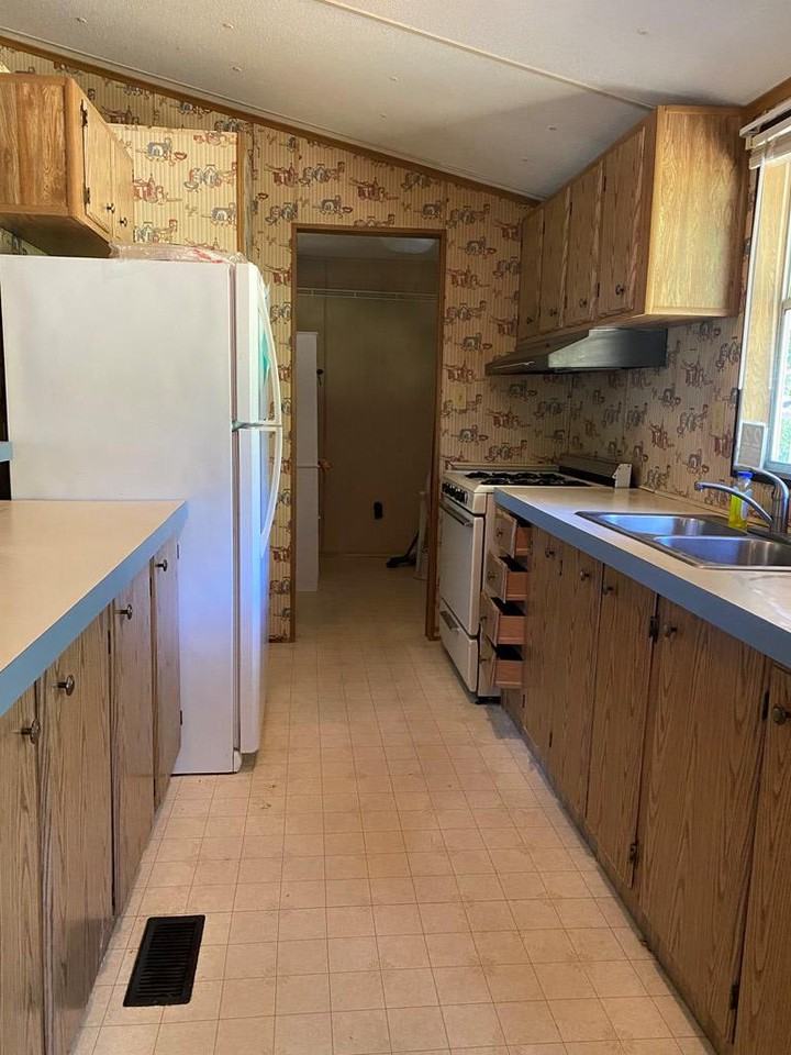 139 Smyrna Church Rd - Photo 3 of 10