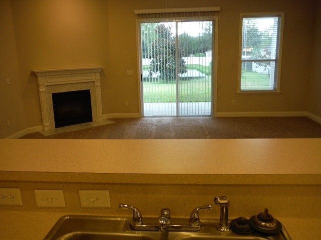 3090 Livingston Rd - Photo 3 of 11