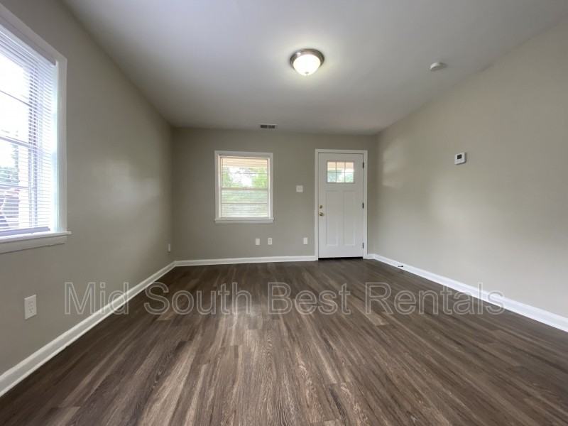 2570 Quail Ave - Photo 2 of 7