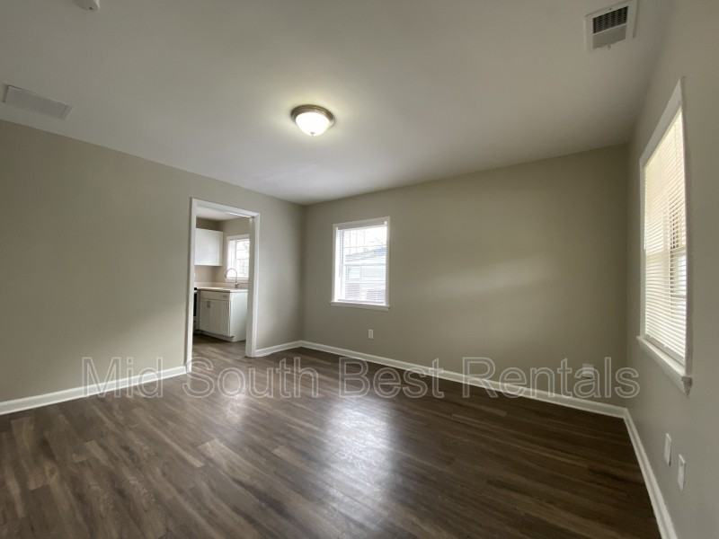 2570 Quail Ave - Photo 6 of 7