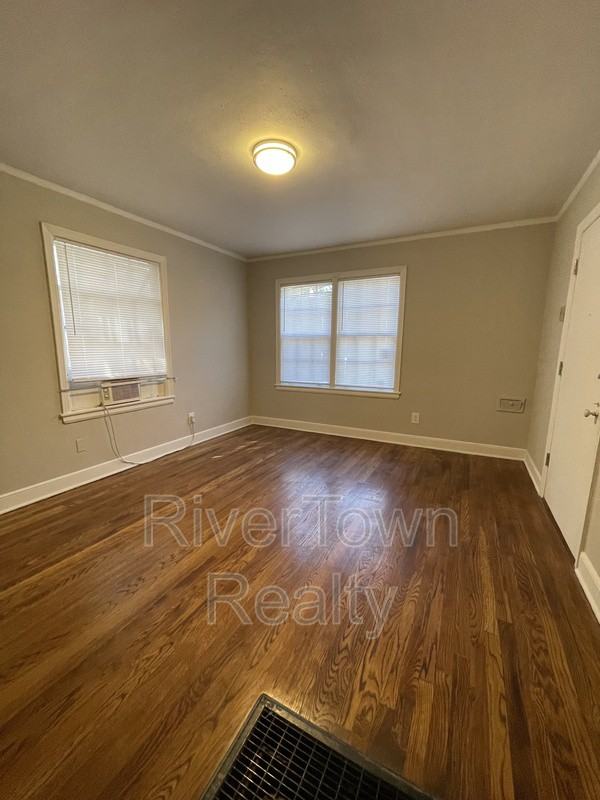 3583 Watauga Ave - Photo 2 of 12