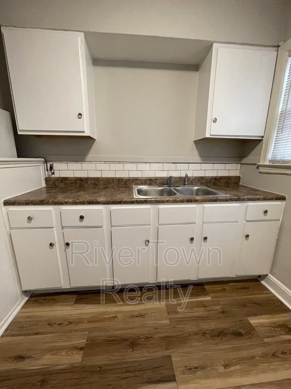 3583 Watauga Ave - Photo 7 of 12