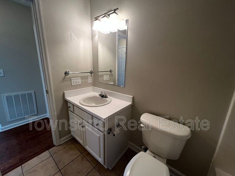 3539 Harrisburg Dr - Photo 4 of 23