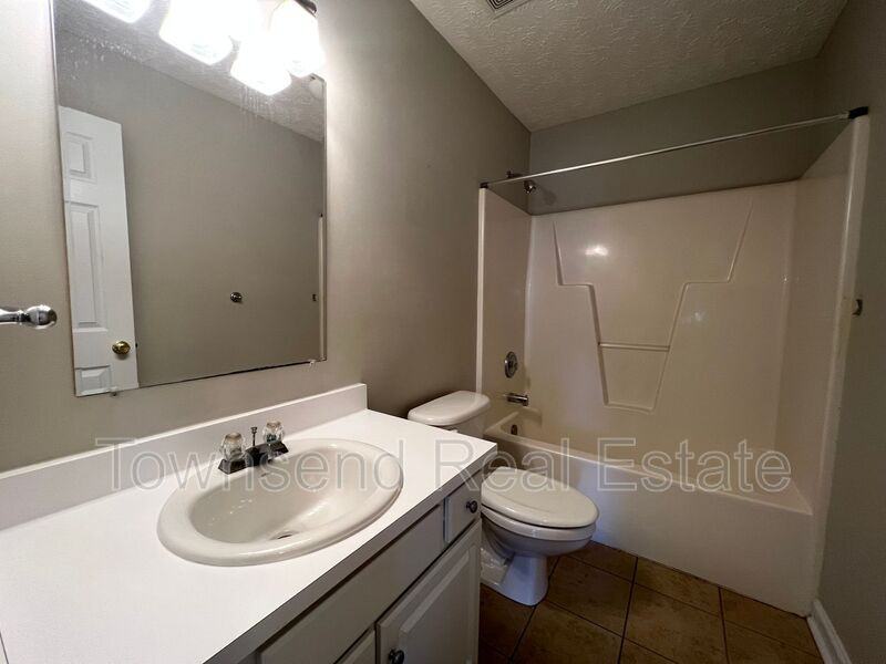 3539 Harrisburg Dr - Photo 7 of 23