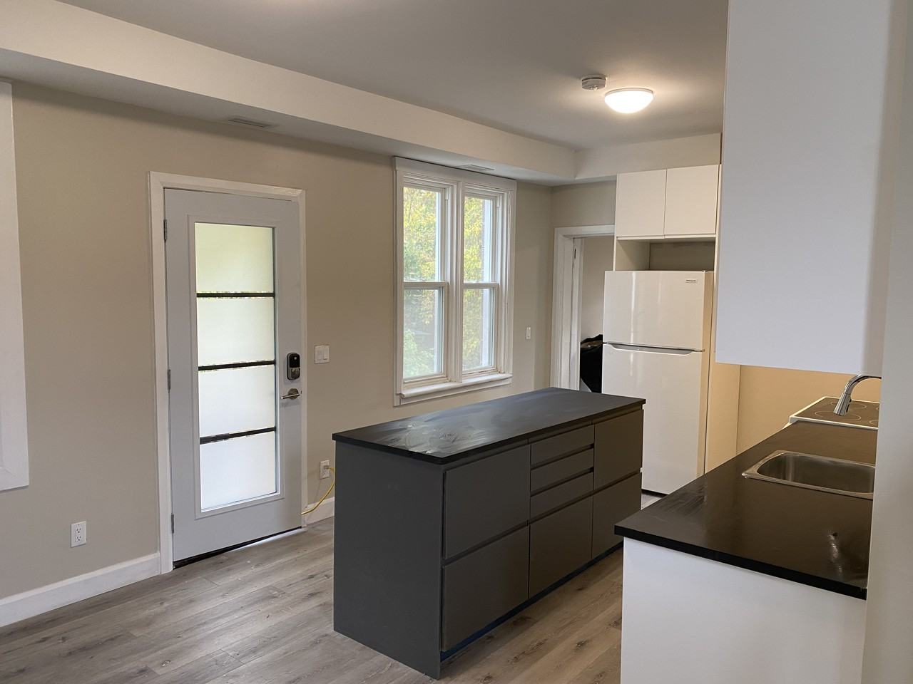 250 Russell Avenue #3 - Photo 3 of 16