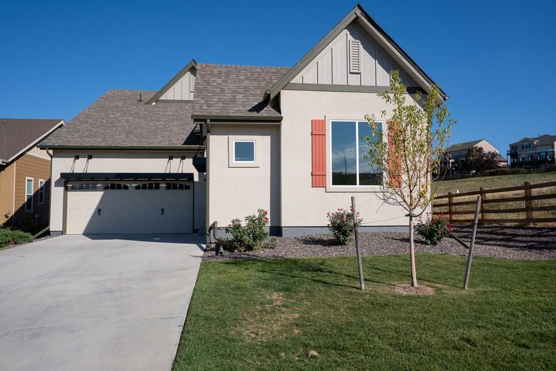 8606 Holman Cir - Photo 3 of 25