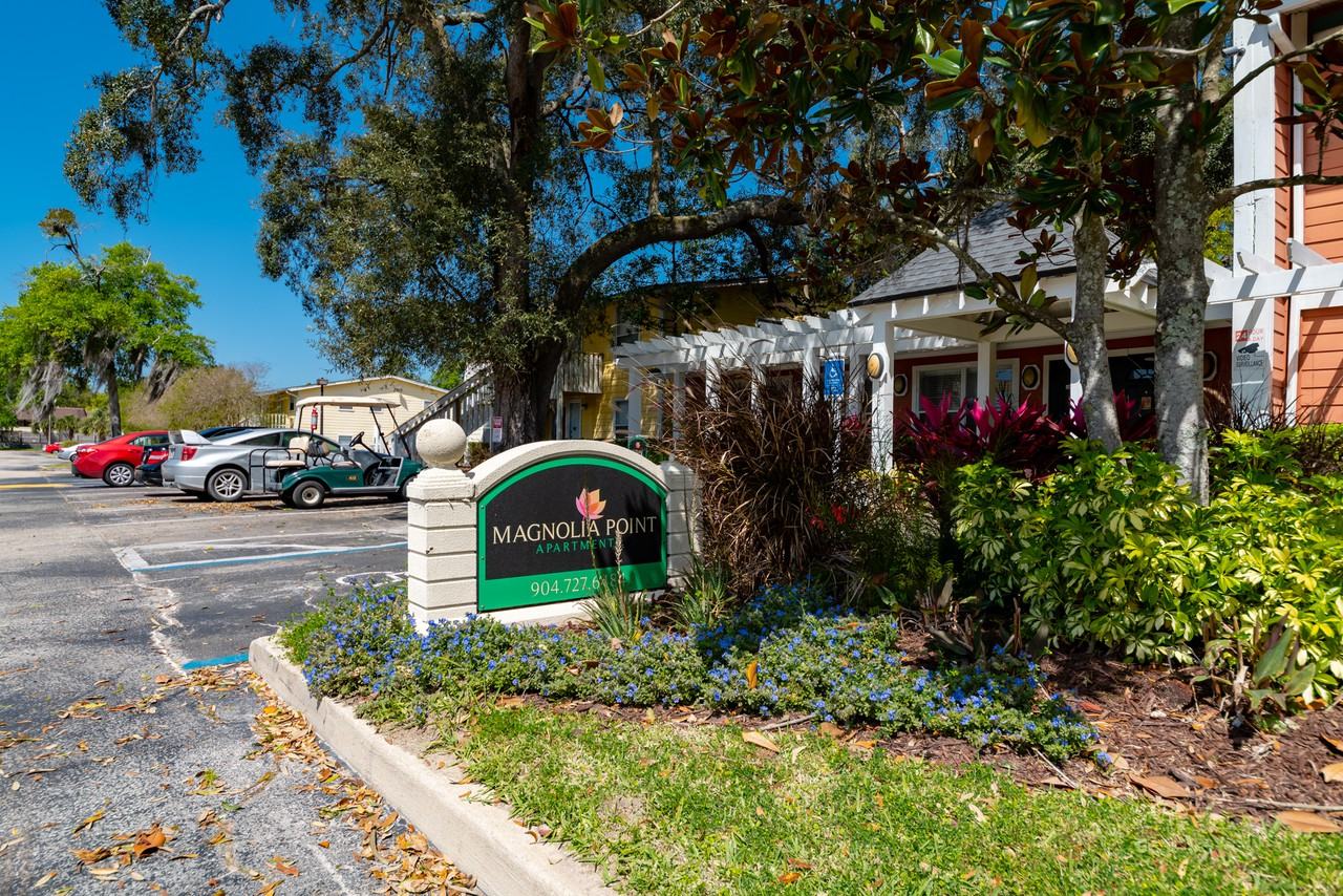 z-Magnolia Point - Photo 2 of 32