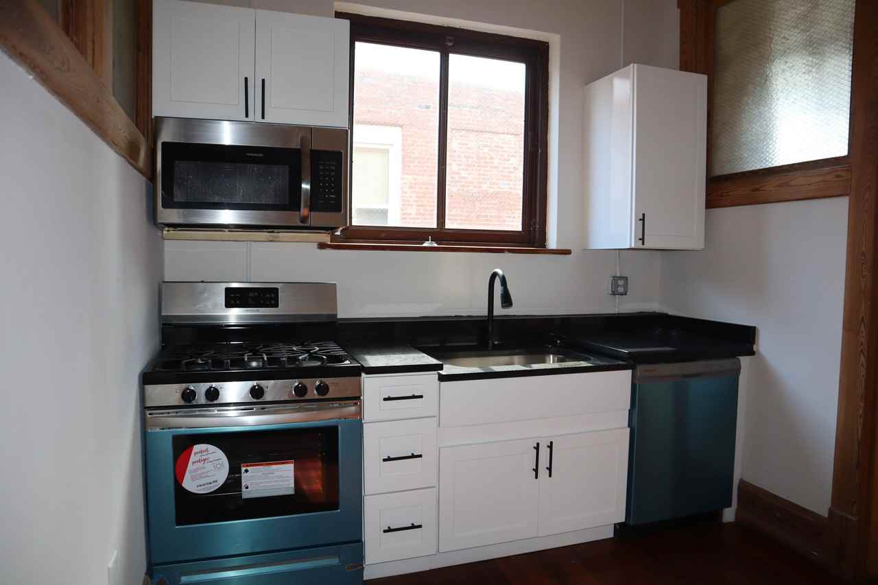 536 3rd Street #204 - Photo 6 of 8