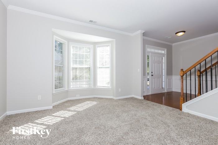 36 Brisbane Ct - Photo 3 of 15