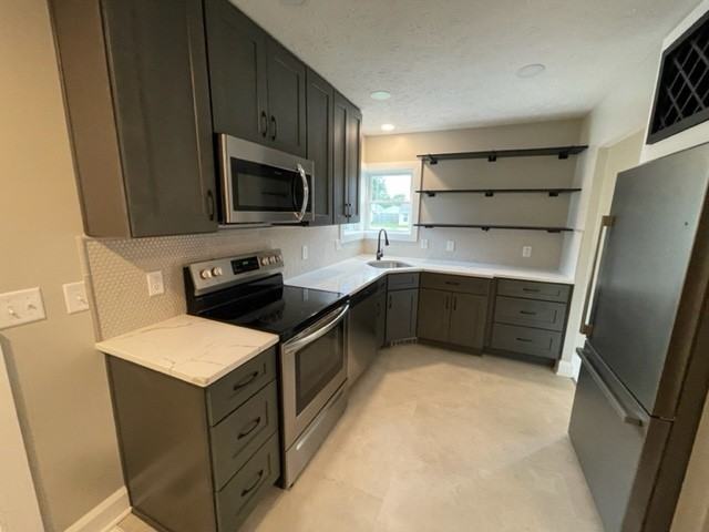 147 Burton St - Photo 3 of 12