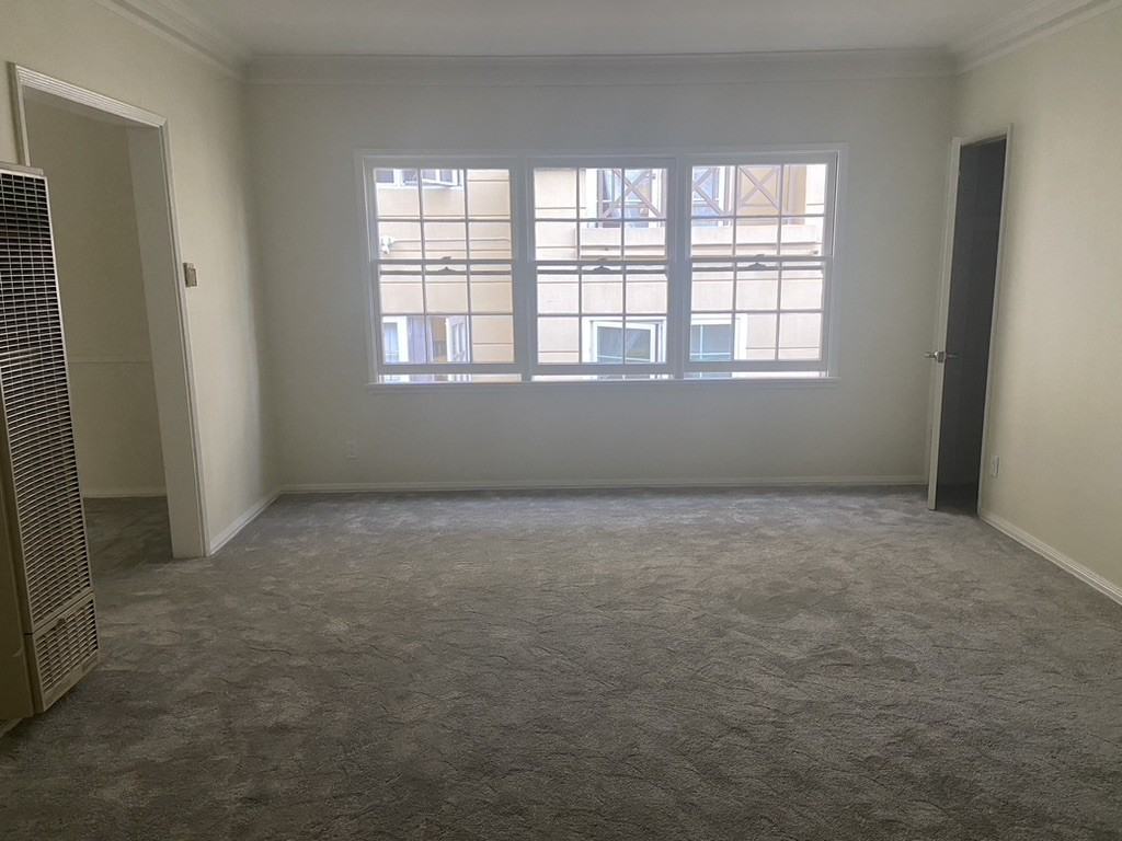 10559 1/2 Ashton Ave #10559-5 - Photo 4 of 21