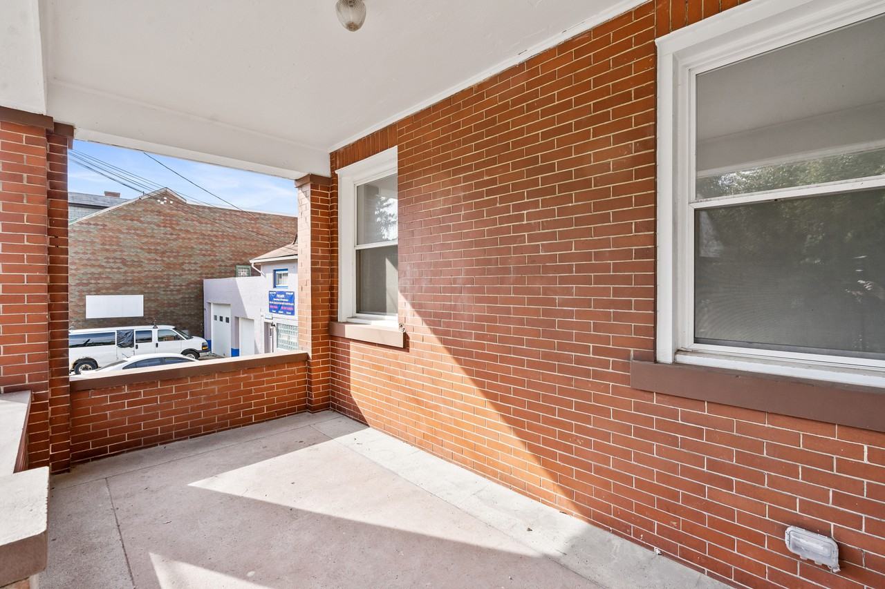 2117 - 2119 Mount Troy Road - 2119 (House) - Photo 4 of 31