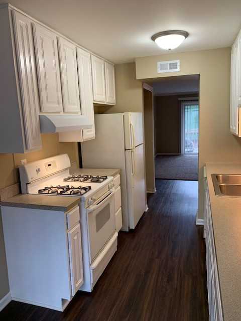 1950 Tall Oaks Drive - 1UNIT 3B #1 - Photo 2 of 17