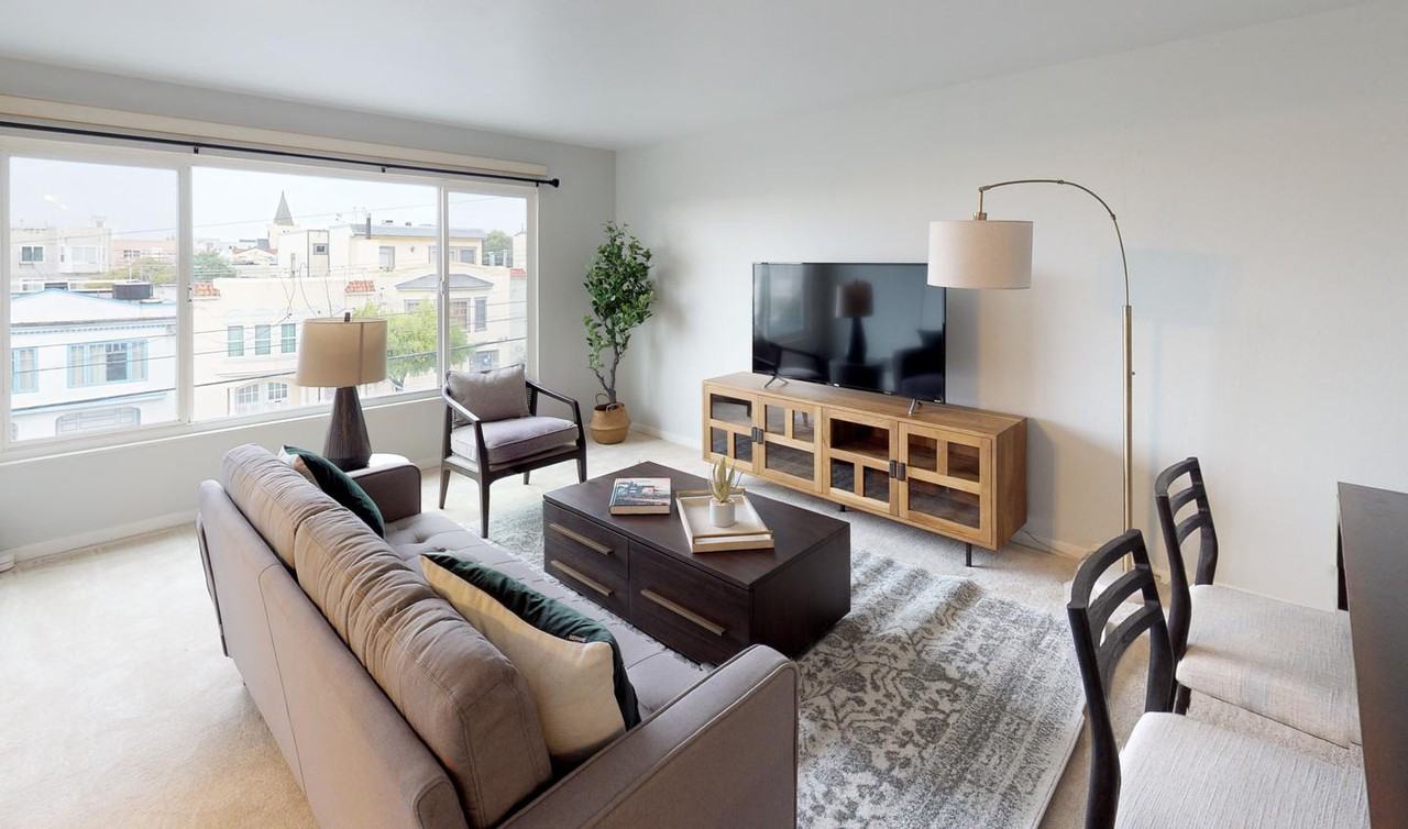 Bright Richmond home near Golden Gate Park - Photo 2 of 13