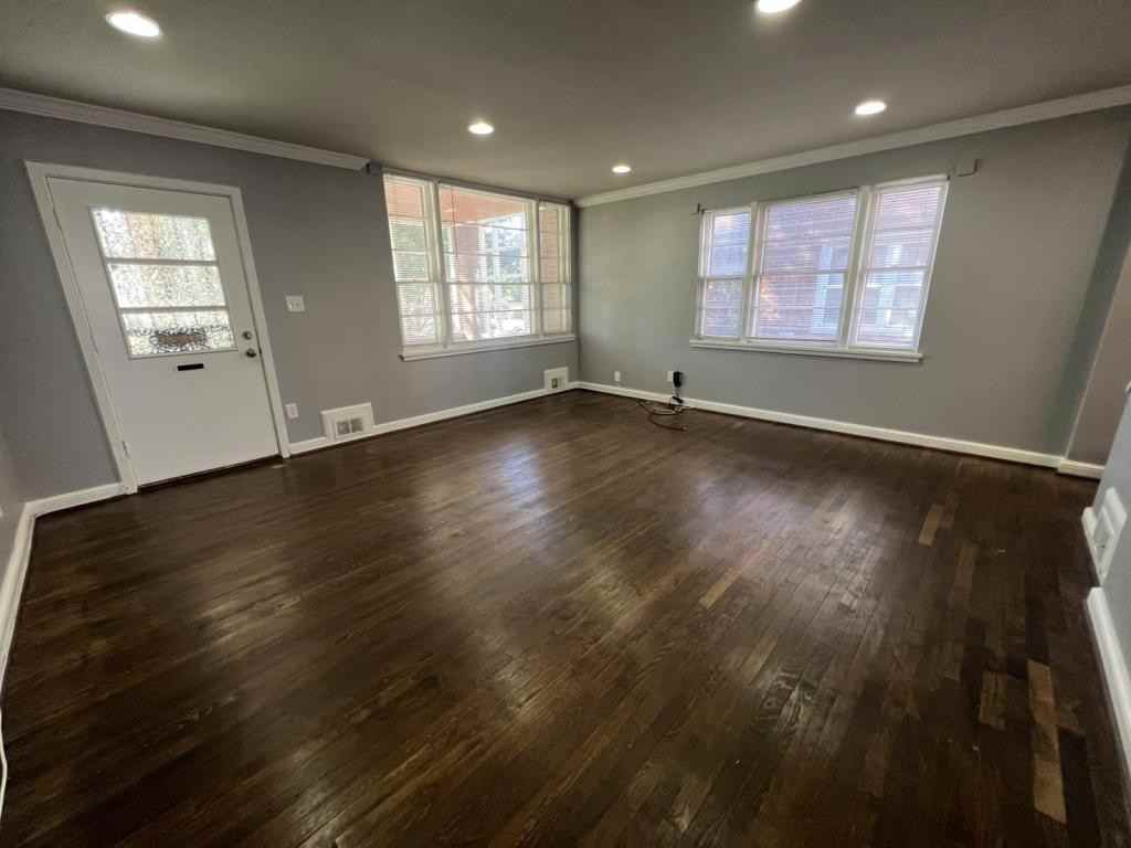 4969 12th Street Northeast - Photo 5 of 30