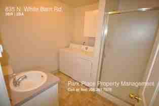 835 N White Barn Rd - Photo 3 of 10