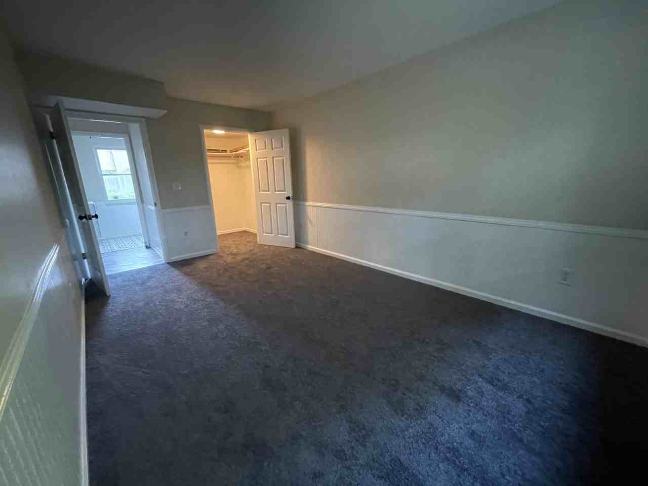 311 Fox Run - Photo 3 of 9