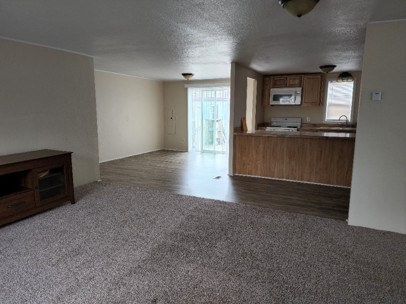 407 Jefferson St - Photo 7 of 21