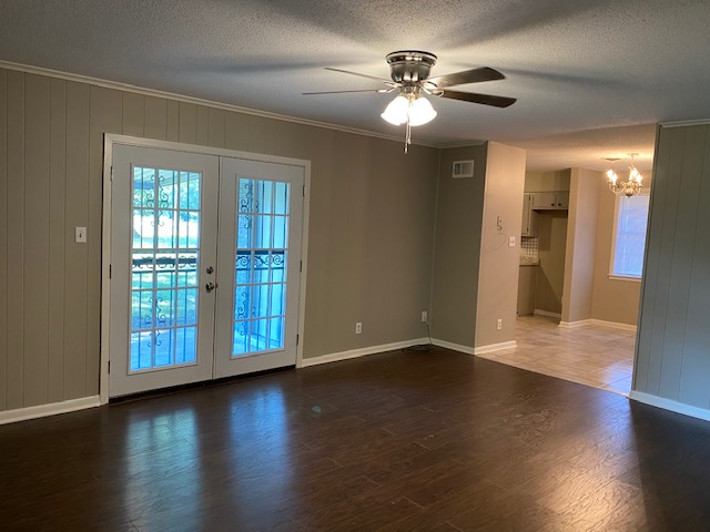506 Vanderbilt Ave - Photo 2 of 8