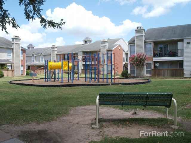 Hawthorne - Photo 3 of 52