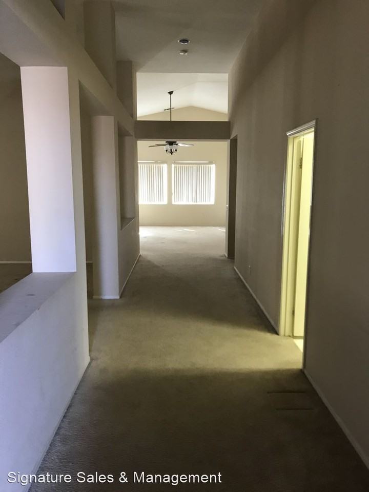 10081 Mojeska Summit Rd - Photo 3 of 6