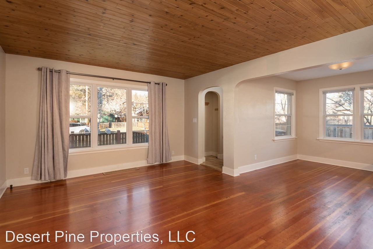 721 NW Ogden Ave - Photo 3 of 20