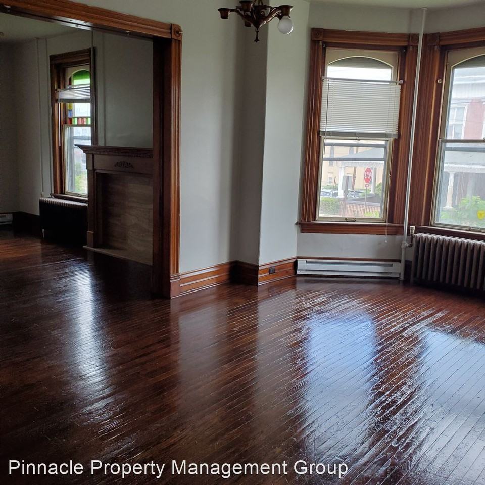 105 2nd St - Photo 2 of 9