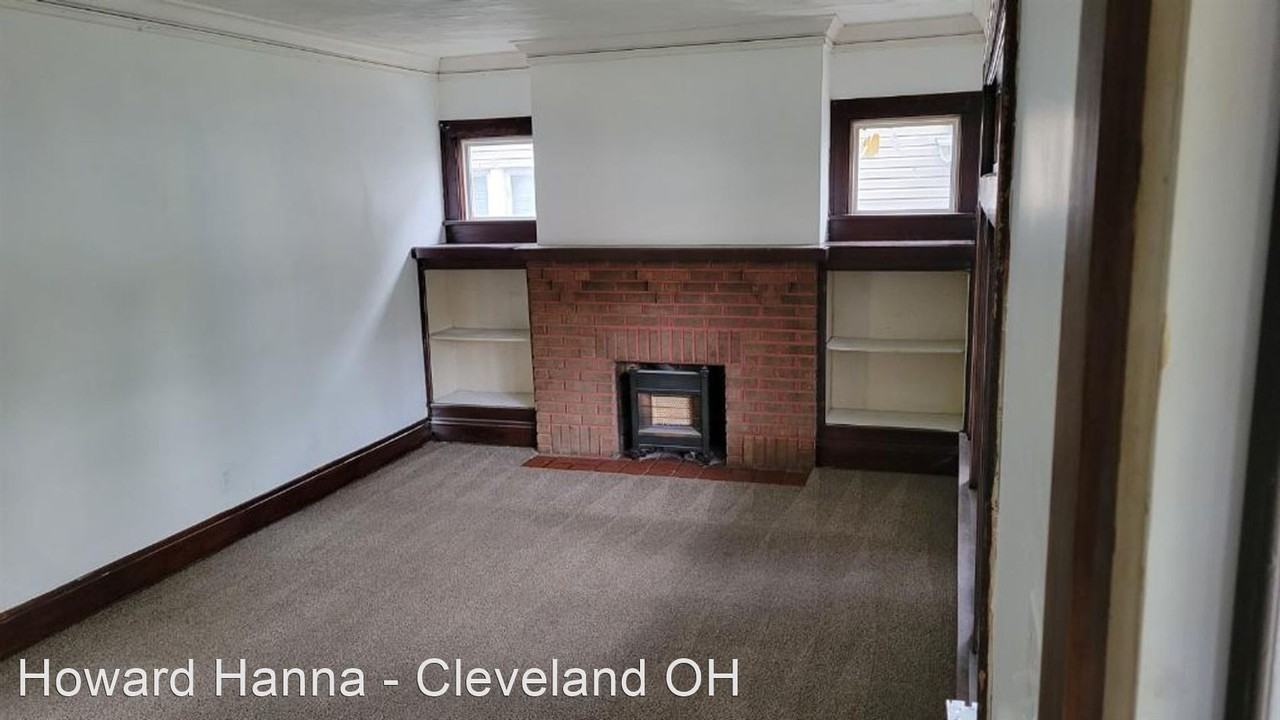 3358 W. 94th Street - Photo 2 of 21