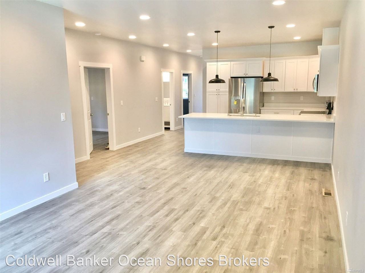 32 Sunset Ave Ne #B - Photo 3 of 11