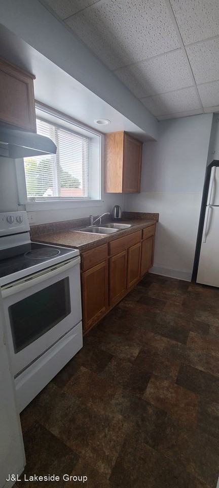 1040-1044 Camp Street - Photo 2 of 12