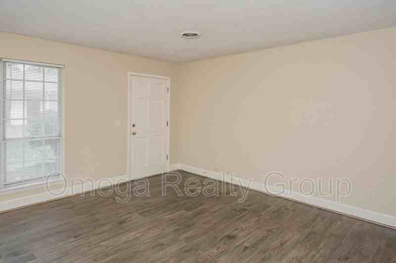 1807 Gamble Ave #9 - Photo 7 of 24