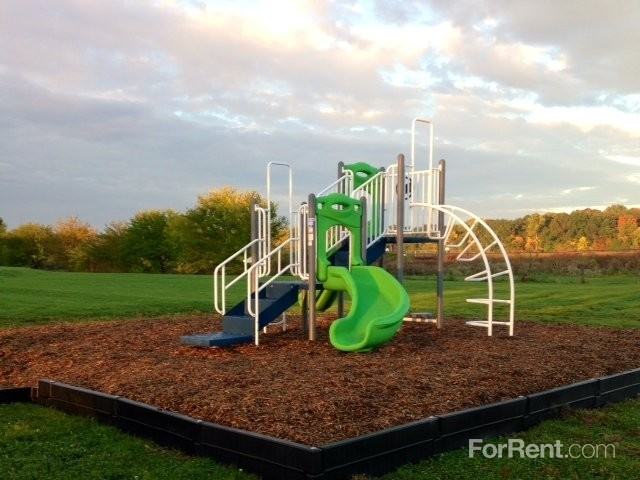 Hidden Trail Apartments - Photo 3 of 21