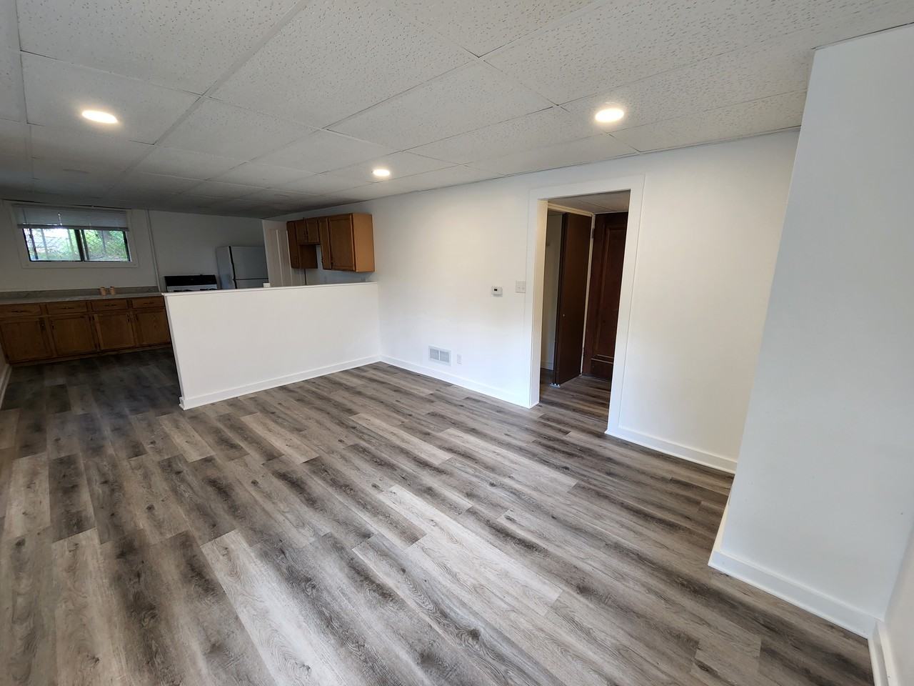 245 1/2 Paxton St - Photo 2 of 8