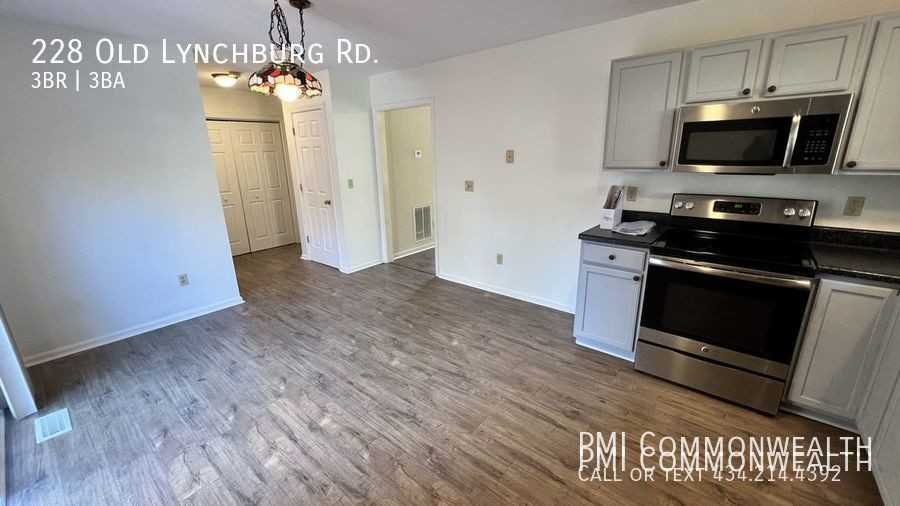 228 Old Lynchburg Rd - Photo 2 of 18