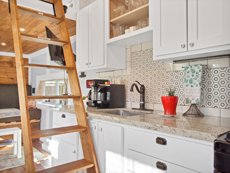 7917 Roswell Street #B - Photo 7 of 14