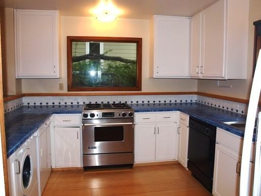 205 Miller Ave - Photo 3 of 13