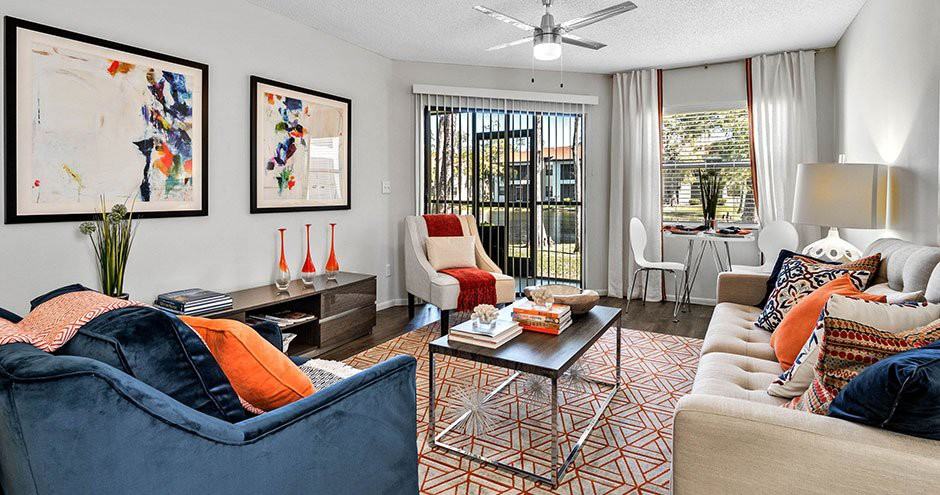 Gulfshore Apartment - Photo 2 of 51