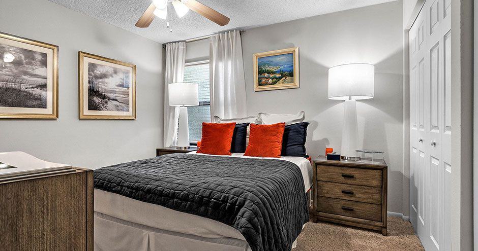 Gulfshore Apartment - Photo 4 of 51