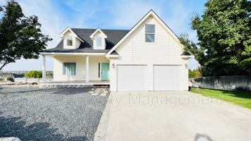 featured image of 5131 Milky Way