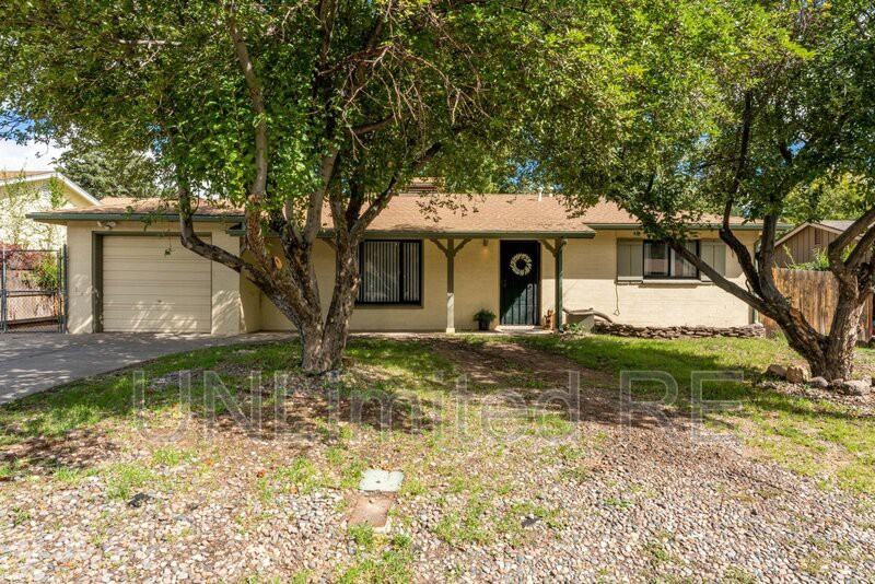 2924 N Jamison Blvd - Photo 4 of 24