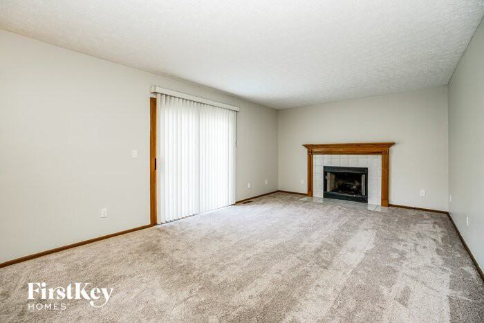 5856 Oldenburgh Way - Photo 3 of 15