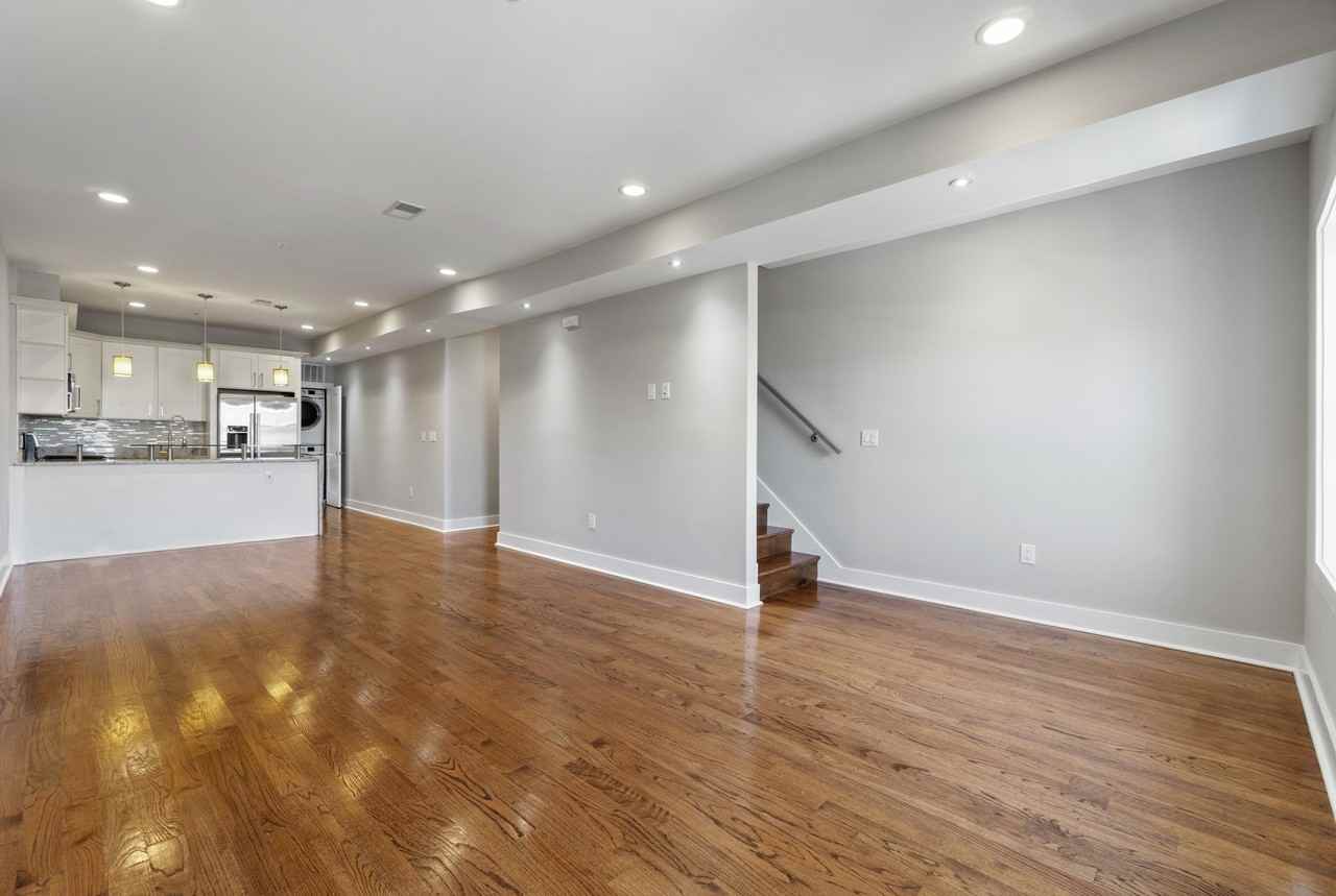 2118 4th St Ne #3 - Photo 5 of 22