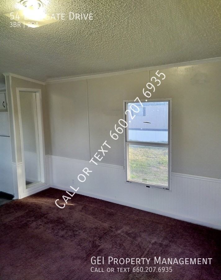 54 Eastgate Dr - Photo 2 of 24