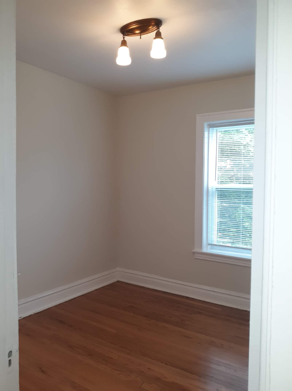 5355 W Eddy St #3 - Photo 5 of 12