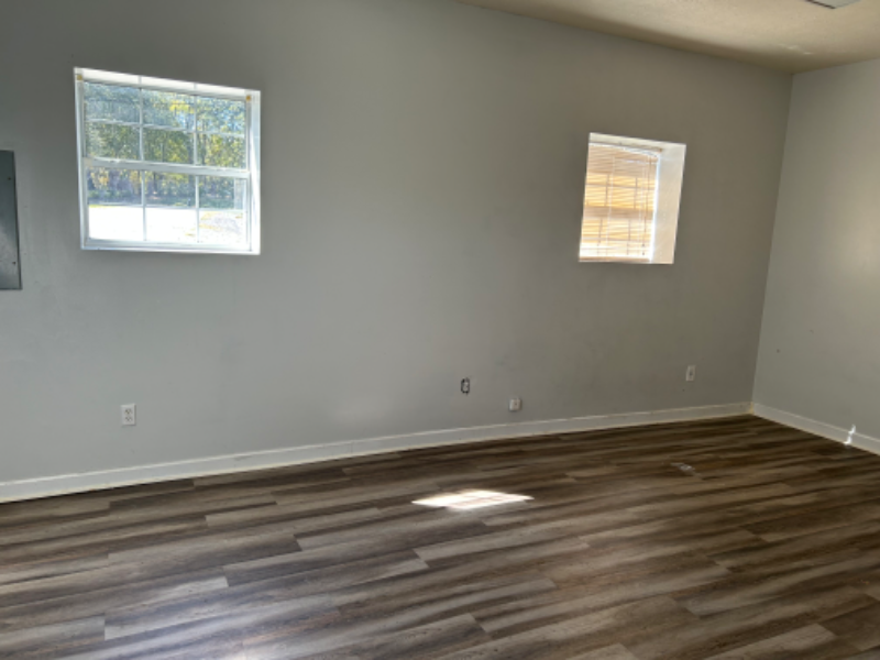 694 Pleasant Valley Rd - Photo 2 of 17