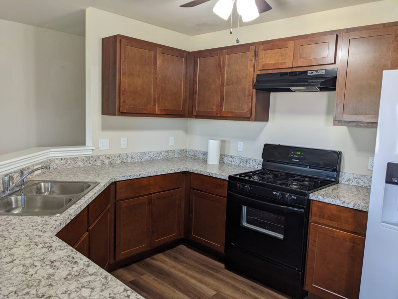 1801 W Antler Way - Photo 7 of 27