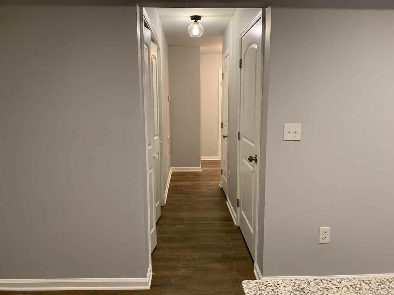 924 Chapman Cir #1 - Photo 5 of 8