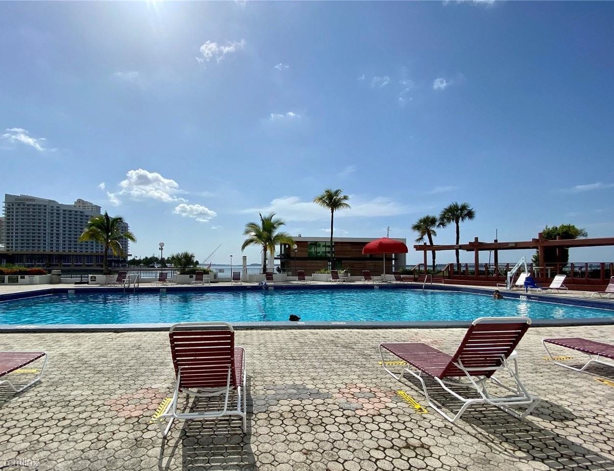 The Four Ambassadors - Photo 3 of 12