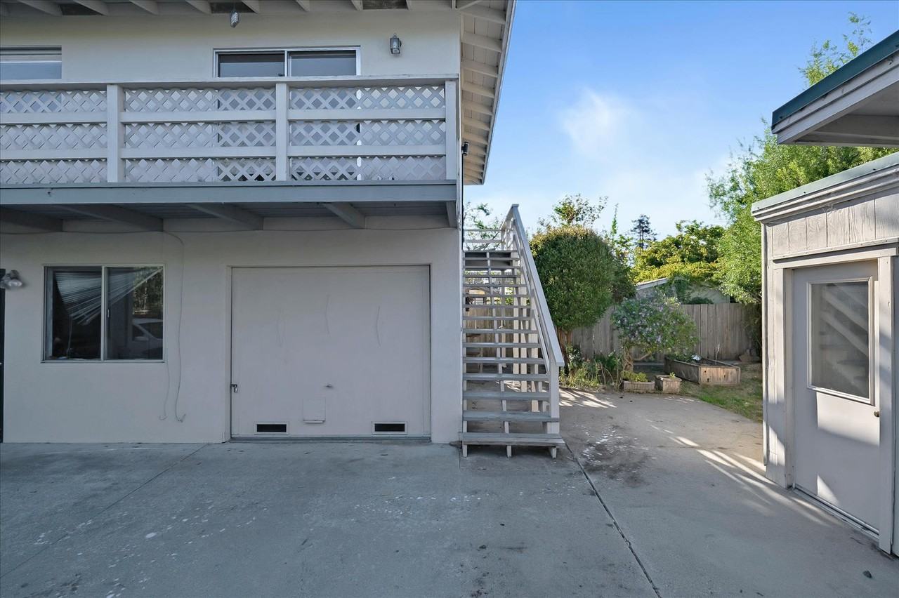 313 Effey St - Photo 2 of 24