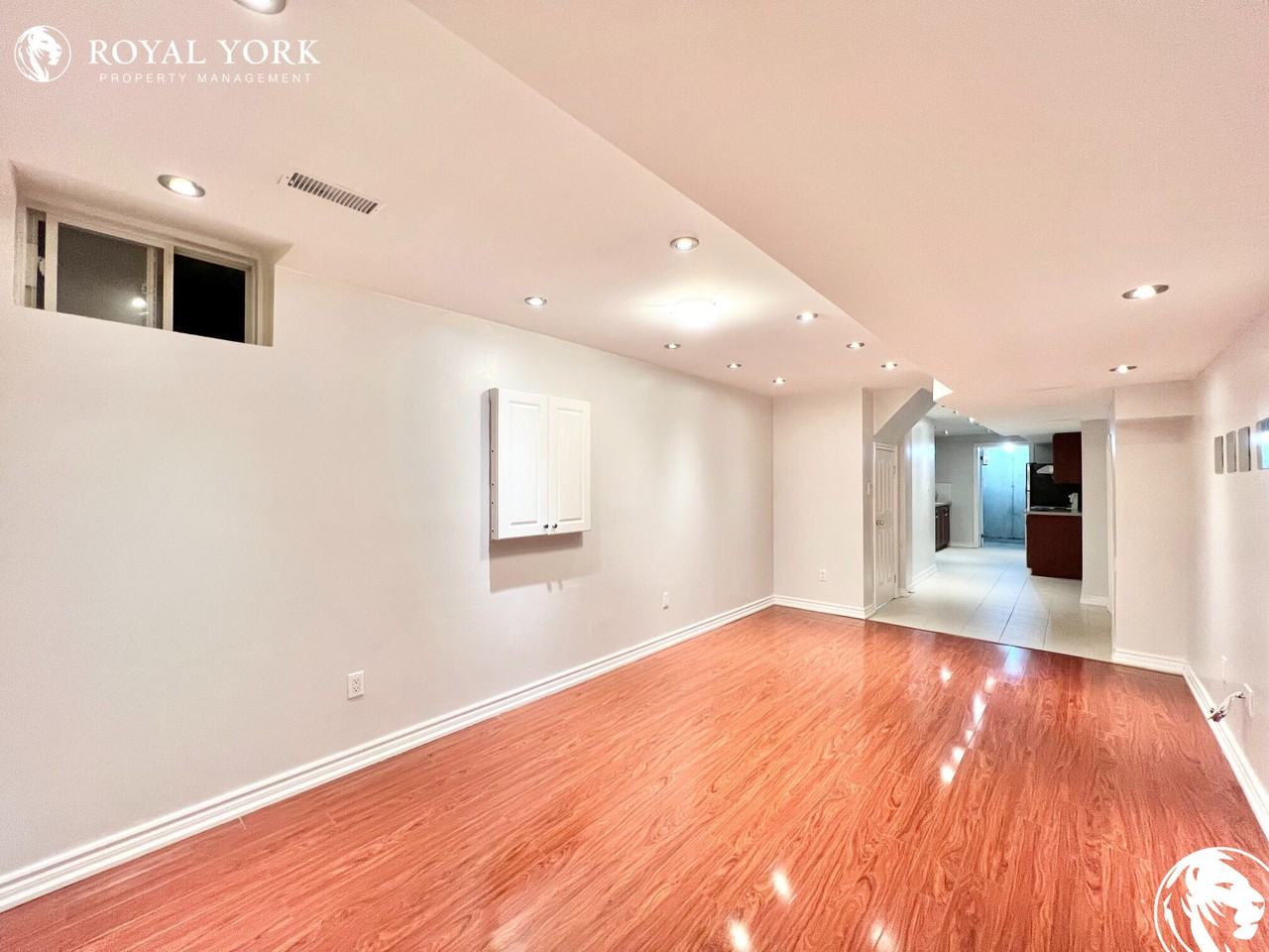 150 Ozner Cres #2 - Photo 3 of 21